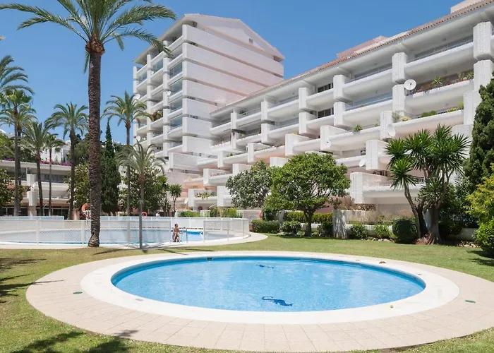 Jardines Del Mar * マルベーリャ